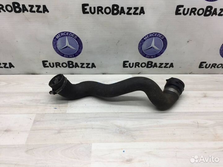 Патрубок радиатора Mercedes W220