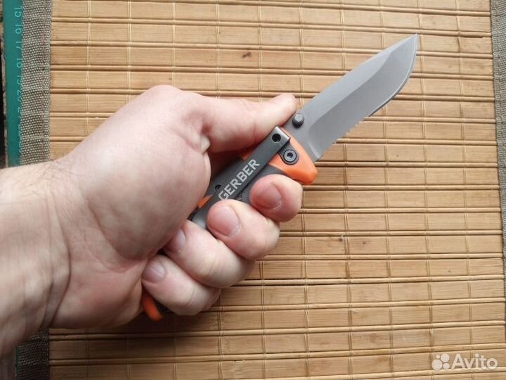 Складной нож Extrema ratio + Gerber Bear Grills Sc