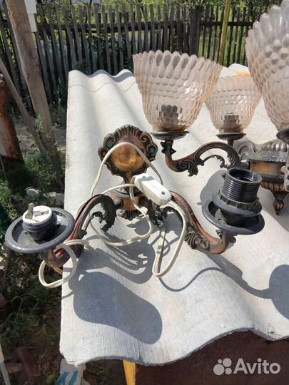 Комплект люстра и бра
