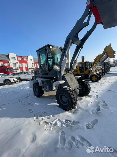 Фронтальный погрузчик LuGong T 920, 2023