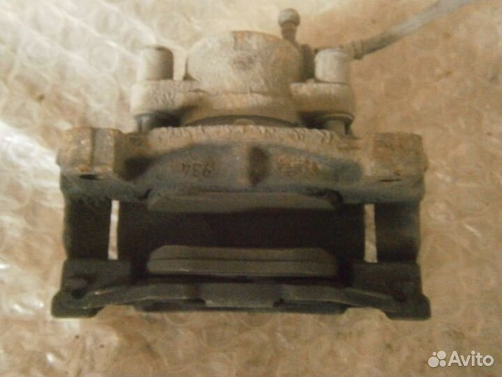 Суппорт передний правый Ford Mondeo IV 2007-2015