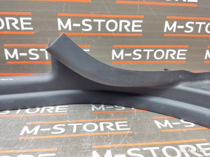 Накладка на порог салона задняя левая Bmw 7-Series