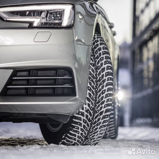 Nokian Tyres Hakkapeliitta 9 235/45 R18 98T