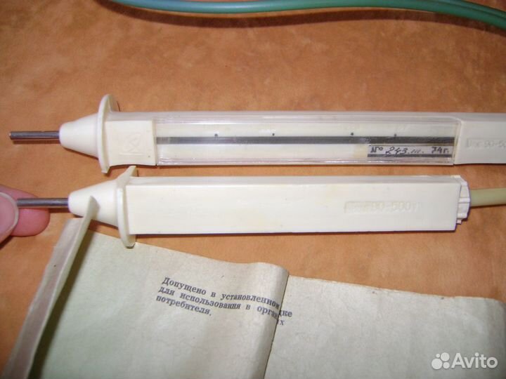 Измеритель напряжения 1974г