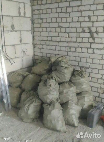 Вывоз строительного мусора контейнер 20 м3 и 27 м3