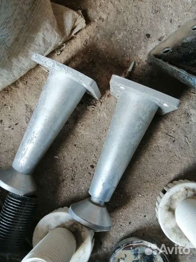 Ножки мебельные разные