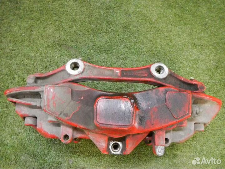 Суппорт тормозной передний правый Mercedes-Benz M