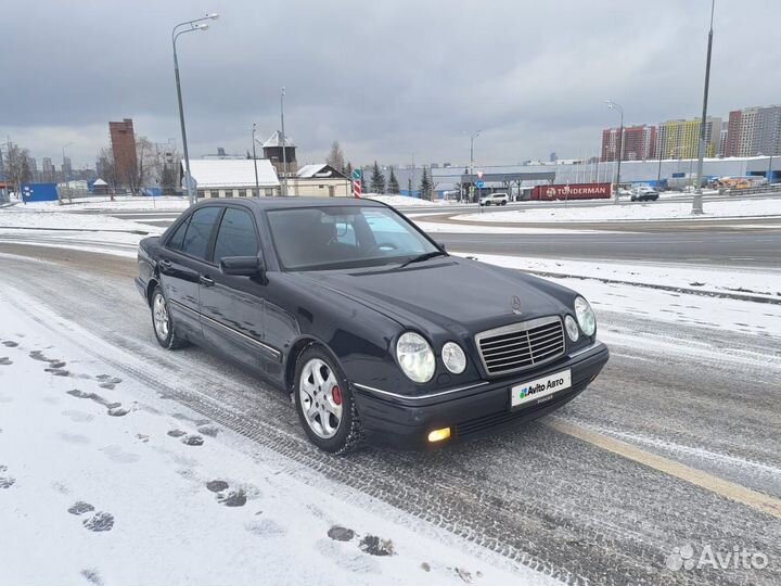 Mercedes-Benz E-класс 4.2 AT, 1998, 300 000 км