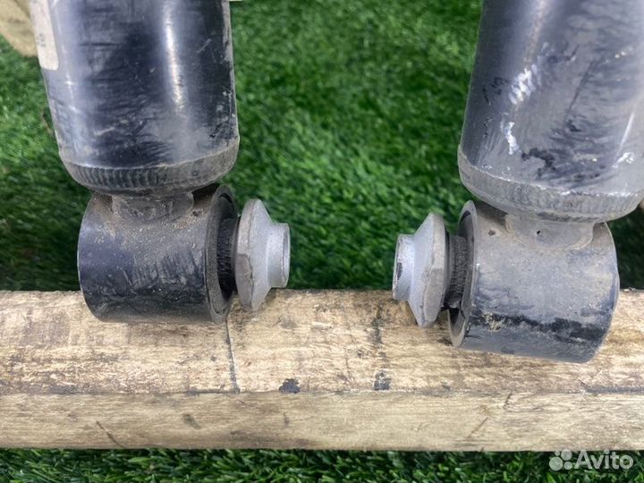 Амортизатор подвески задний Bmw 5 F10 N20B20 2011