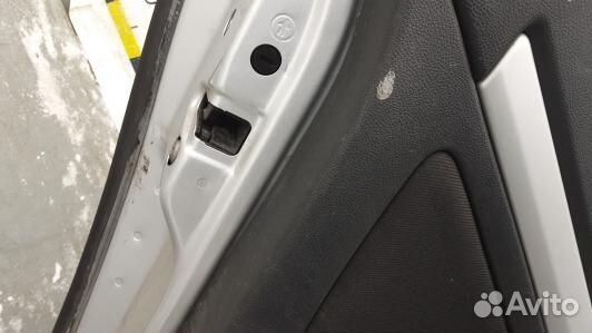 Дверь задняя левая skoda octavia A5 (DBN11FG01)