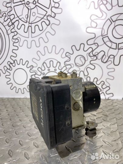 Блок ABS Volkswagen Transporter 5 1.9D 2006