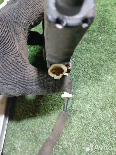 Стеклоподъемник задний правый Hyundai Accent 2