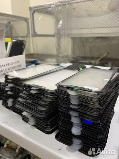 Битые дисплеи iPhone (переклейка, скупка)