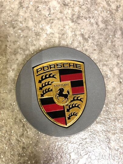 Заглушка диска литого Porsche