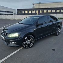 Volkswagen Polo 1.6 MT, 2015, 121 000 км, с пробегом, цена 1 190 000 руб.