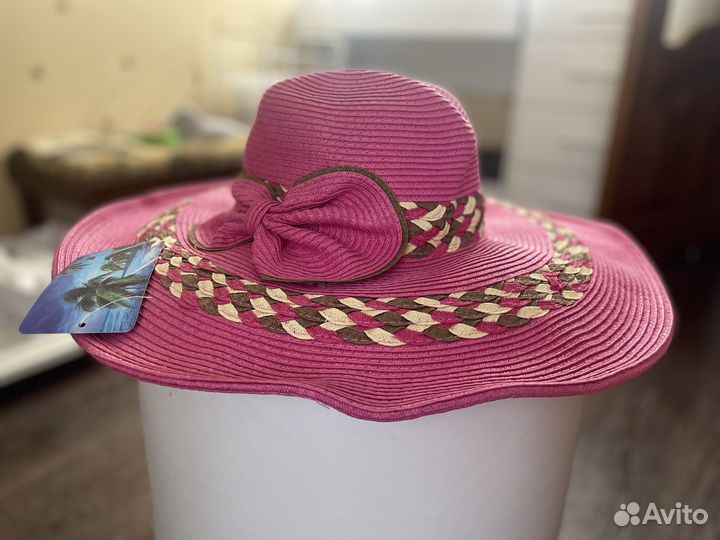 Шляпа женская соломенная