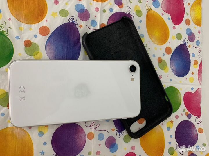 iPhone SE 2020 silver (только продажа)