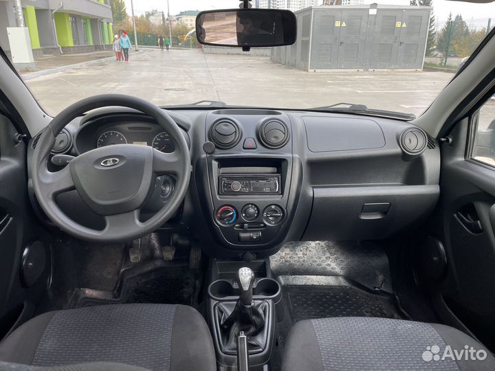 LADA Granta 1.6 МТ, 2013, 98 600 км