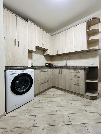 1-к. квартира, 40 м², 10/10 эт.