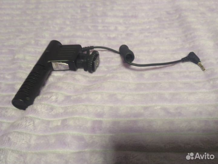 Зеркальный фотоаппарат Canon eos 600d