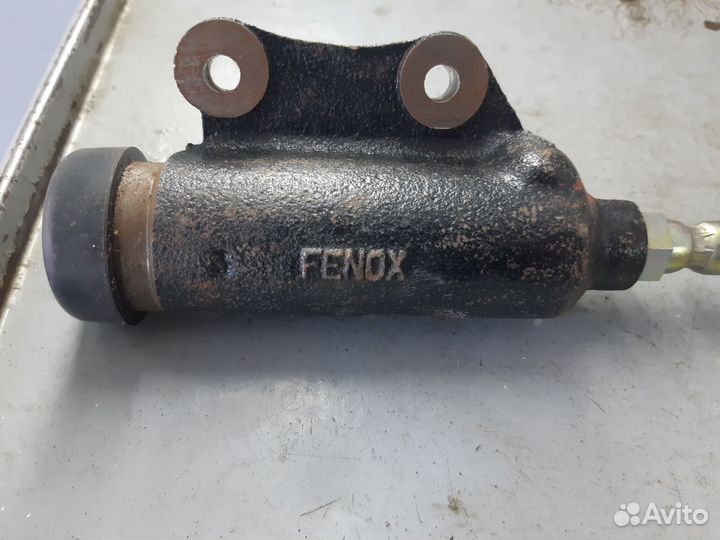 Цилиндр сцепления волга