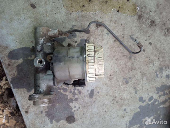 Главный тормозной цилиндр mitsubishi pajero 2