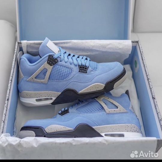 Оригинальные Air Jordan 4 University Blue