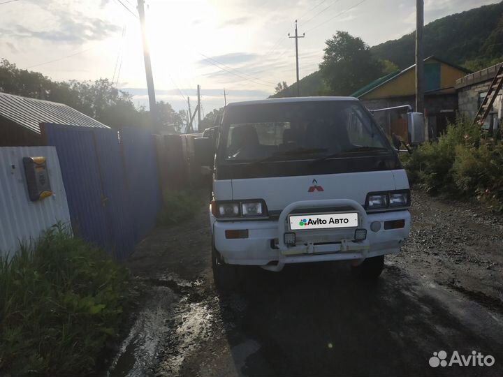 Mitsubishi Delica 2.5 МТ, 1987, 320 000 км