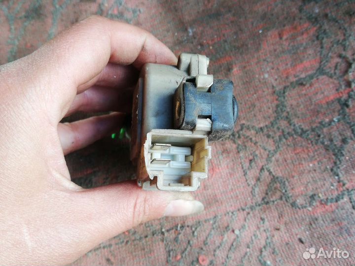 Привод замка Опель Фронтера А