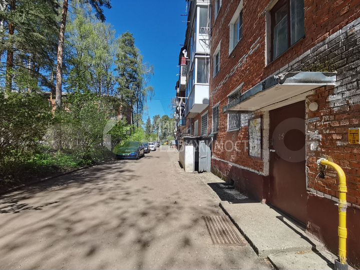 2-к. квартира, 42,7 м², 2/5 эт.