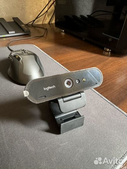 Веб камера Logitech brio 4K