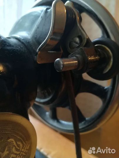 Швейная машинка