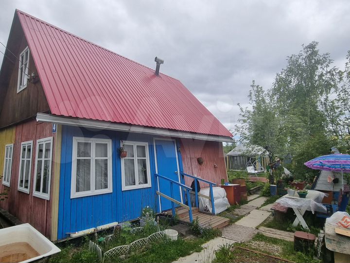 Дача 40 м² на участке 10,5 сот.