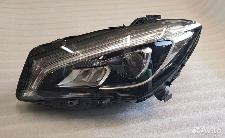 Фара Mercedes-Benz LED