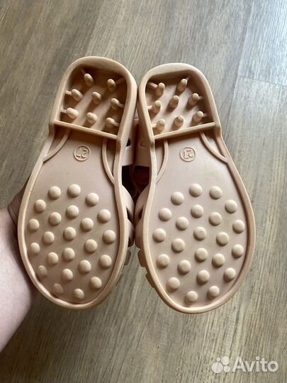 Резиновые сандалии для девочки р.27