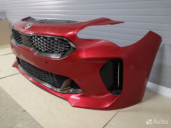 Бампер передний KIA Stinger I