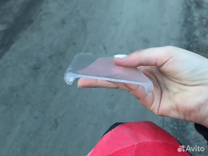 Чехол на iPhone 11