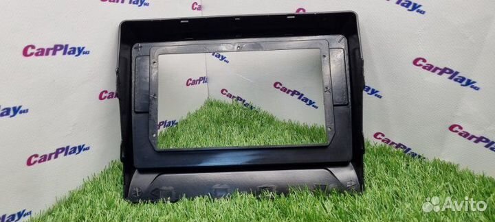 Переходная рамка магнитолы Mitsubishi Delica D5