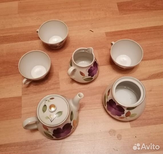 Остатки от чайного сервиса