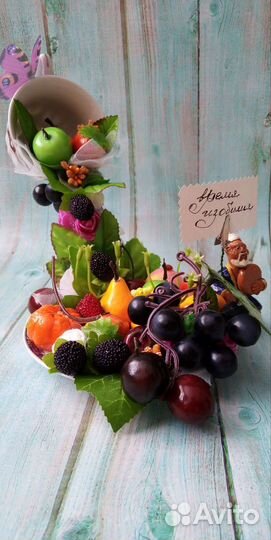 Парящая чашка