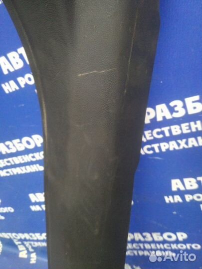 Накладка на порог Opel Astra H хэтчбек 2009