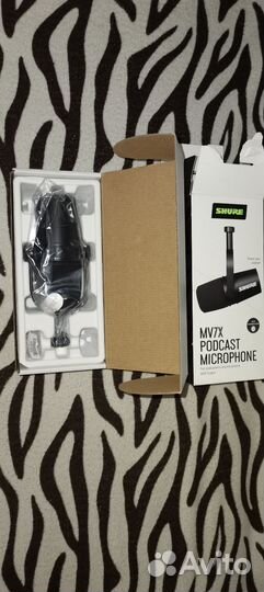 Микрофон shure MV7X