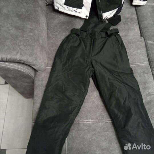 Горнолыжный костюм женский 40 42