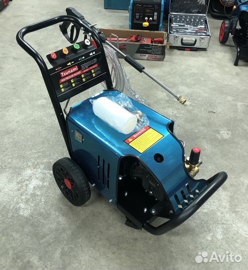 Мойка высокого давления новая