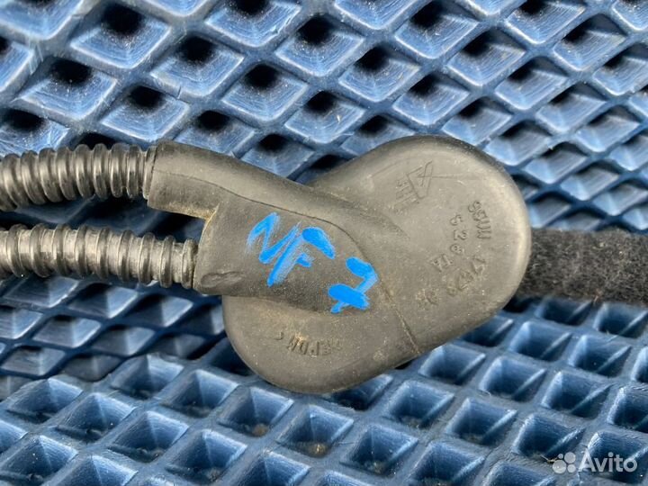 Проводка форсунок омывателя Volkswagen Touareg NF