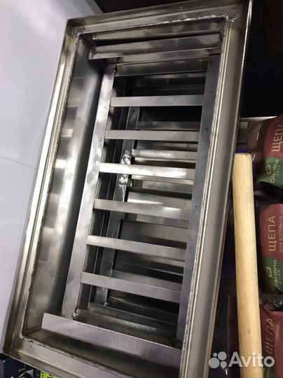 Коптильня с гидрозатвором