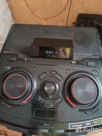 Колонка lg xboom om7550k