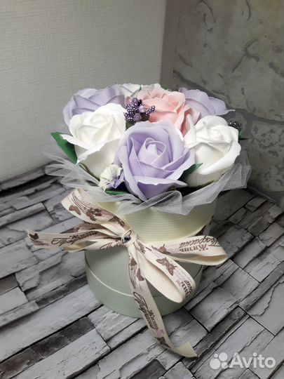 Букет из мыла, подарок на праздник, розы