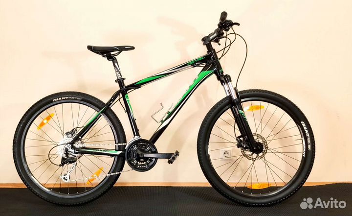 Велосипед Giant Revel рама 18 merida