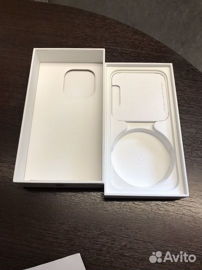 iPhone 15 Pro, 128 ГБ